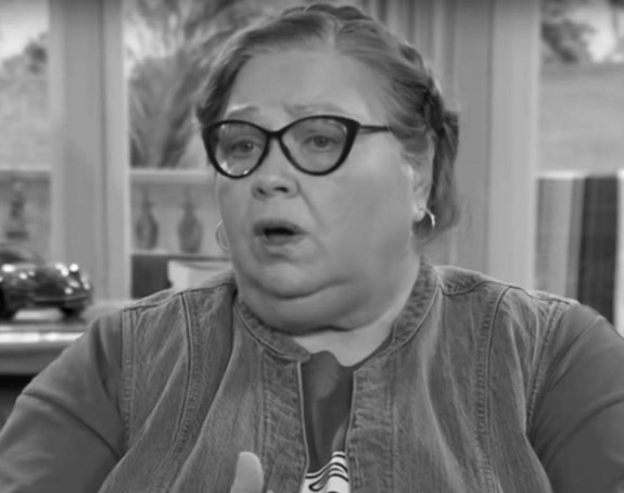Preminula poznata glumica, Berta iz "Dva i po muškarca"!