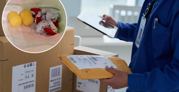 Poštar pojeo djeci kinder jaja iz pošiljke! (FOTO)