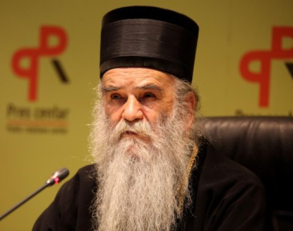 Mitropolija: Amfilohije stabilno, upala slabi