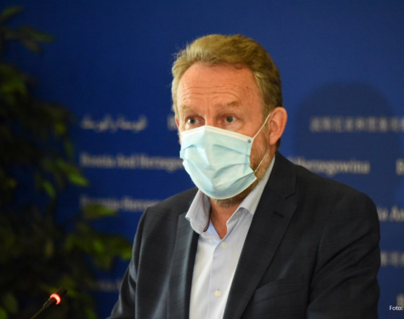 Bakir Izetbegović pozitivan na COVID-19