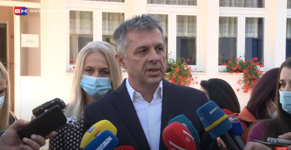Utiče li Radojičić na kampanju i izborni rezultat?
