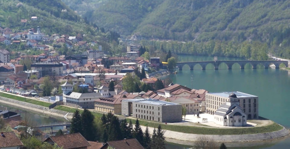 Vlada preuzela Andrićgrad, ko će vratiti dugove?