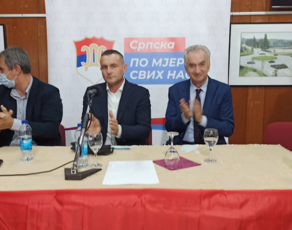 Stvoriti bolje uslove za život, vratiti porodilište u Derventu