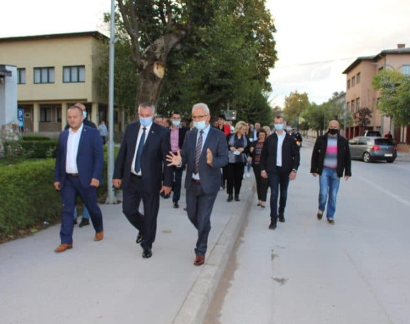 Zloupotreba javnih resursa u kampanji SNSD-a u Rogatici