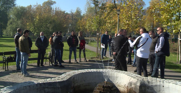 Protest ugostitelja, pozivaju Vladu da im pomogne