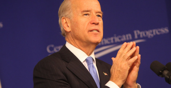 Bajden obećao besplatnu vakcinu protiv korone