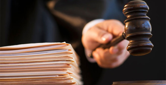 Kažnjena porodica - obrijali djevojku zbog veze sa Srbinom