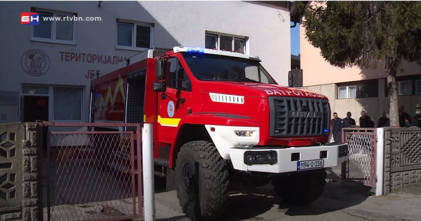 Ватрогасна јединица у Шамцу добила ново возило