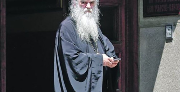 "Nosiću krst ove pošasti s narodom"