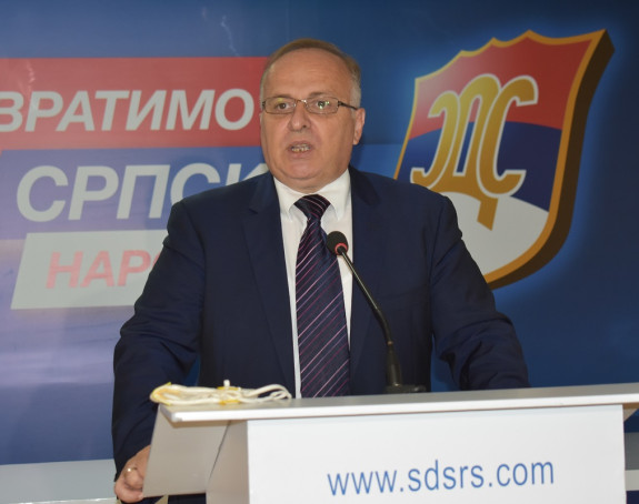 Ministar Šeranić pokazuje da se ne miješa u svoj posao