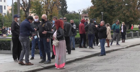 Protesti roditelja i ugostitelja širom Republike Srpske