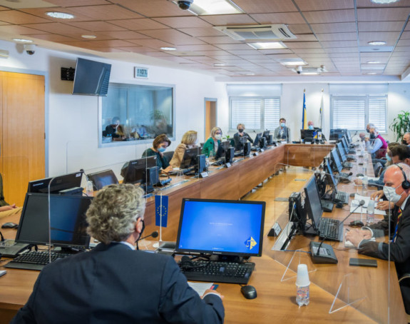 Satler kritikovao VSTV: Ne vidimo dovoljno reformi!