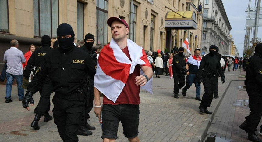 Više od 200 uhapšenih tokom protesta u Bjelorusiji