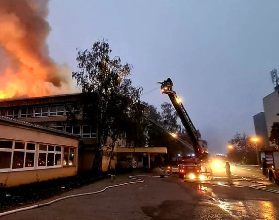 Tokom noći buknuo požar u školi u Zagrebu