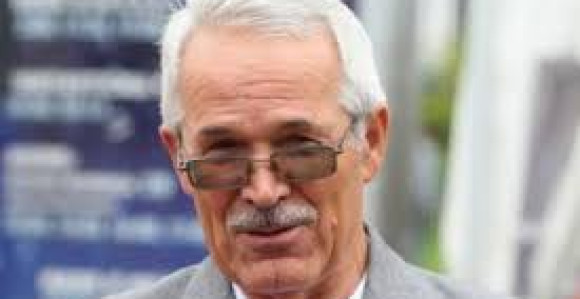 "Mićić spreman zbog funkcije da proda i najrođenije"