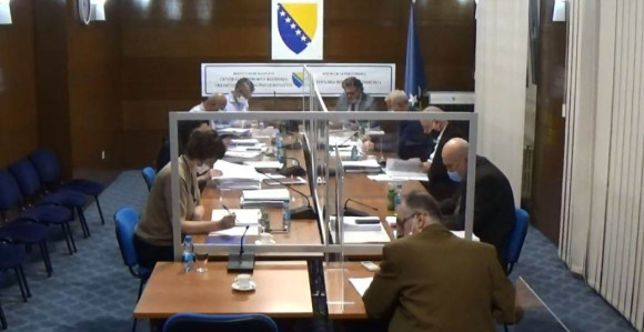 Evo kako će glasati birači u izolaciji i inostranstvu