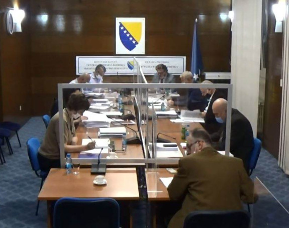 Evo kako će glasati birači u izolaciji i inostranstvu