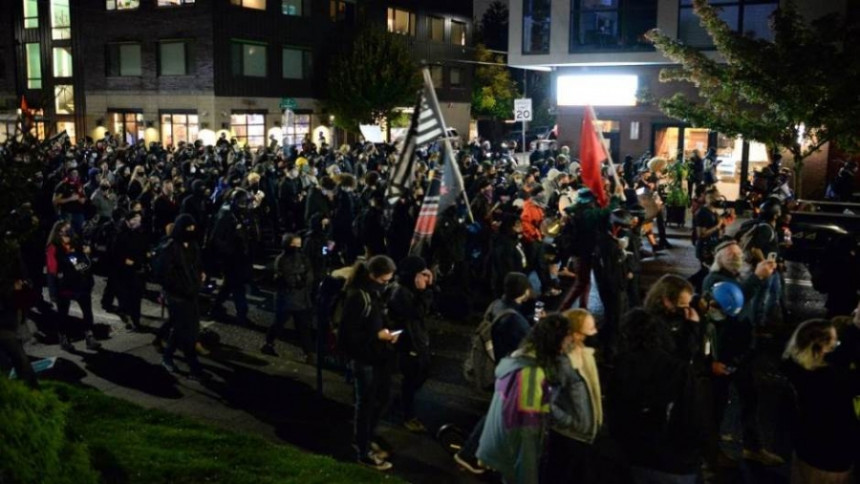 Na američkim ulicama Bajdenove i Trampove pristalice