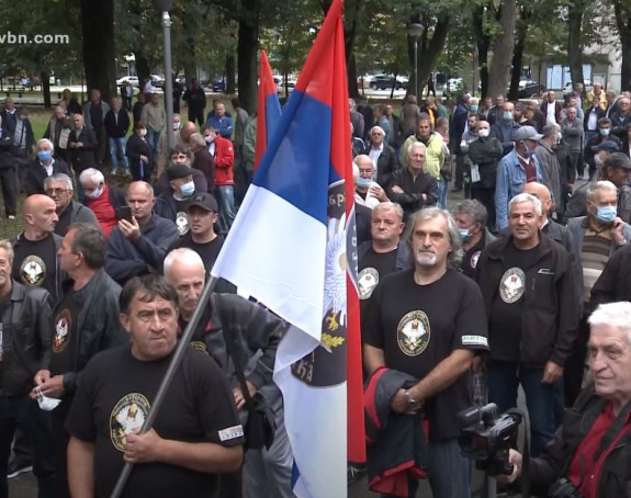 Borci izlaze na ulicu: Dosta nam je nakaradne vlasti!