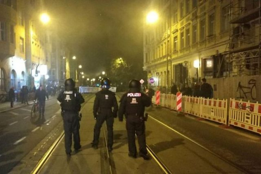 Građani protestuju zbog jednomjesečne blokade