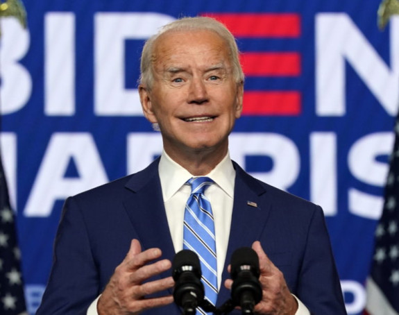 Џо Бајден најавио побједу, медији још уздржани