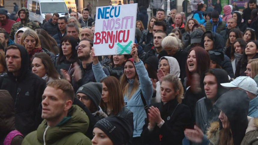 У Загребу протест због мјера Штаба цивилне заштите