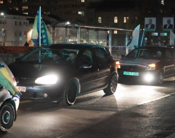 Pobjedu Bajdena slavili i u Sarajevu