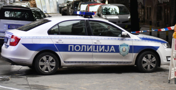 Muškarac prebio doktora nakon svađe oko maske
