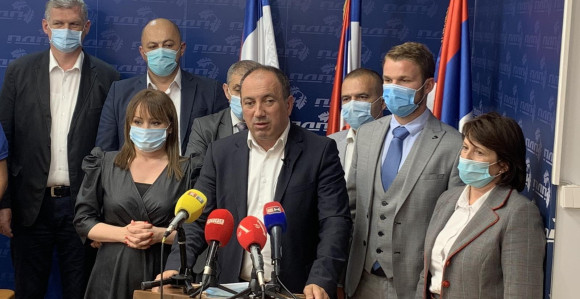 Instruktivni glasački listić dijeljen uz penziju