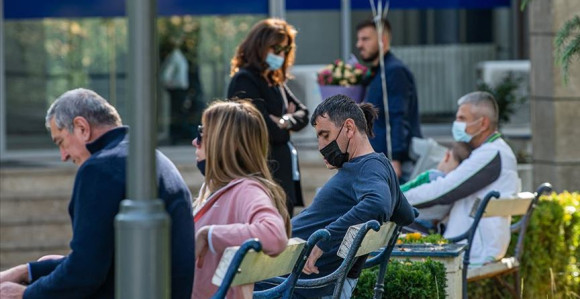 Zatvara se Crna Gora: Uvodi se policijski čas