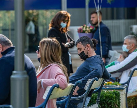 Zatvara se Crna Gora: Uvodi se policijski čas