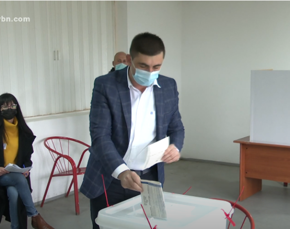 Љубиша Петровић убијеђен у побједу на изборима