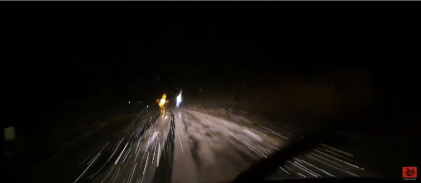 Snježna mećava na putu Mrkonjić Grad – Ključ (VIDEO)