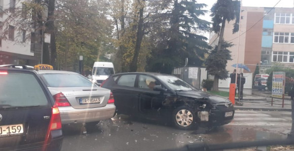 Banjaluka: Sudar vozila izazvao kolaps u saobraćaju
