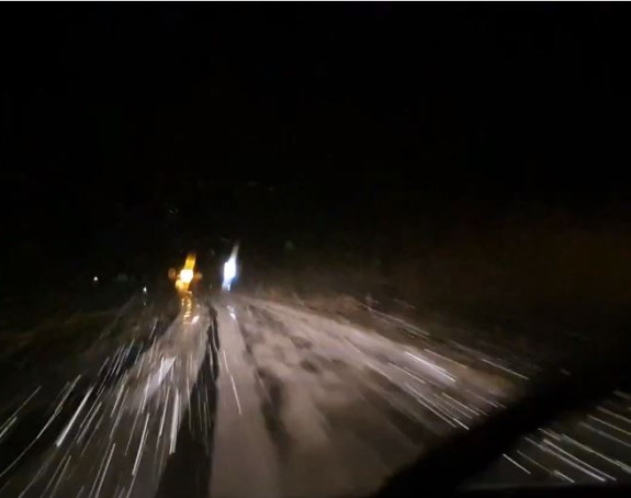 Snježna mećava na putu Mrkonjić Grad – Ključ (VIDEO)