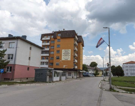 Život u Glamoču kao da je stao, ulice u špicu puste