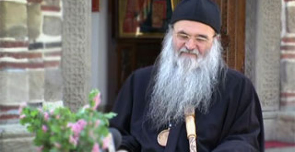 Episkop kruševački David zaražen, primljen u bolnicu