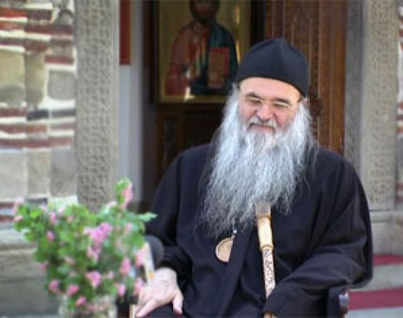 Episkop kruševački David zaražen, primljen u bolnicu