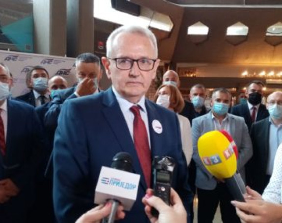 Kako je "pao" Dragutin Rodić: Opozicija je trebala skočiti dok su joj noge još bile zdrave