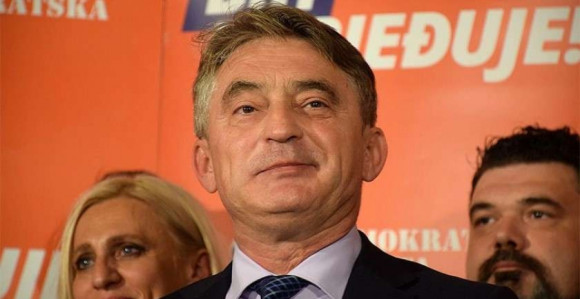 Dodik se pred međunarodnom zajednicom obrukao