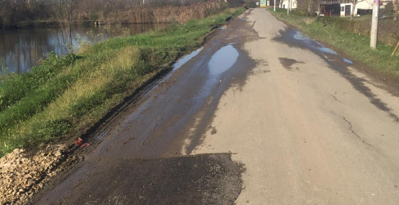 U borbi za glasove umjesto asfaltiranja krpili rupe