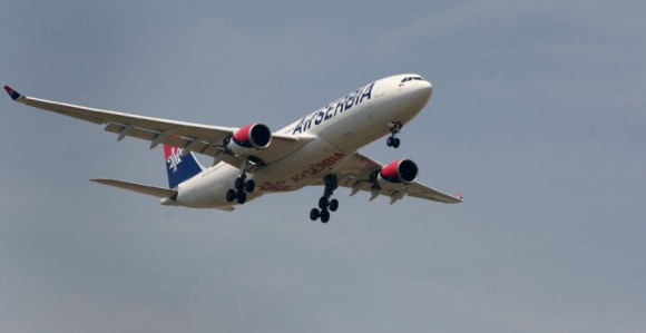 Dejan Stanković vozio igrače Zvezde u Belgiju