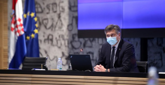 Najava protesta na trgovima hrvatskih gradova