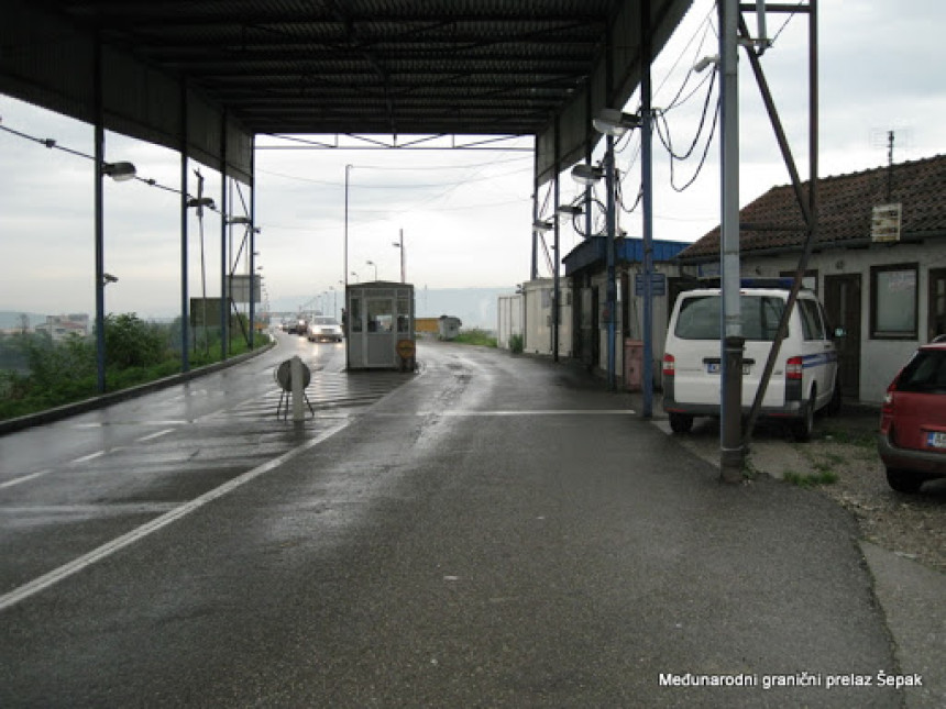 Na prelazu Šepak uhpšen osumnjičeni za ratni zločin