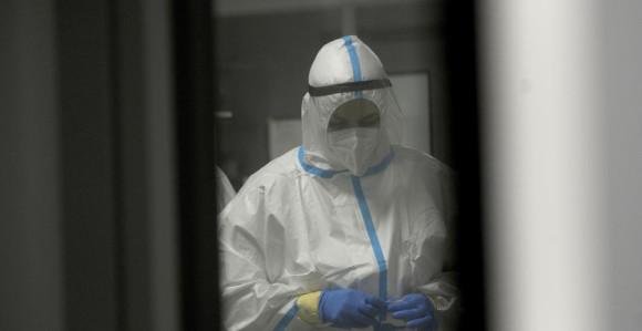 Zaražen muškarac svjesno pokušao napustiti zemlju