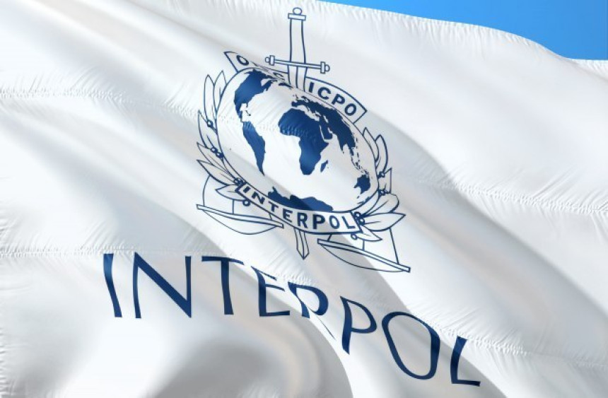 Interpol izdao hitno upozorenje: Pažnja, vakcine!