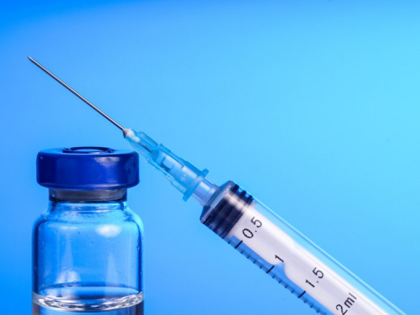 Britanija plaća odštetu zbog nuspojava vakcine?