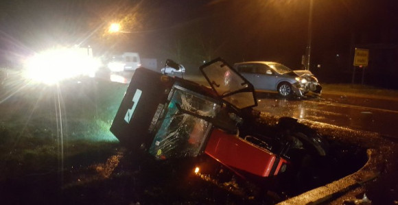 Udes kod Srpca: Traktor sletio sa kolovoza