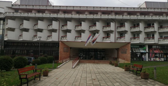 PANIKA U DOMU PENZIONERA: Virusom korona zaraženo najmanje petoro zaposlenih i osam starijih korisnika