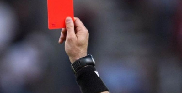 Incident: Crveni karton dobio fotoreporter